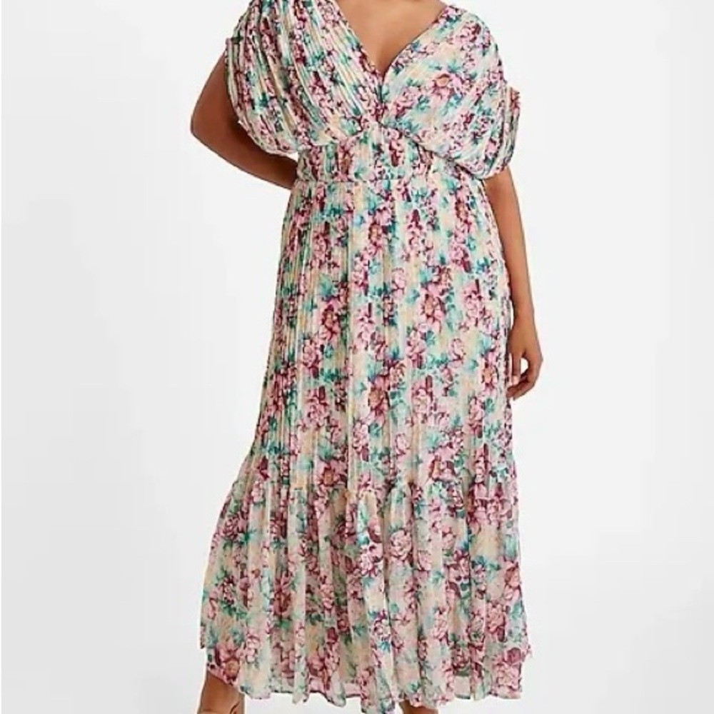 Express Floral V-neck Tiered Maxi Dress with Dolman Sleeves